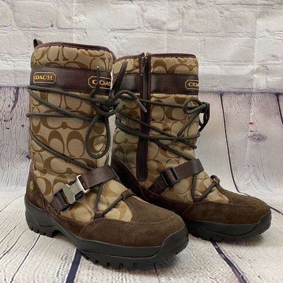 Coach winter boots